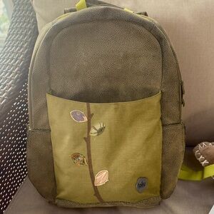 Haiku Trailblazer Travel Pack Backpack Pebbled Nature Leaf Pocket Carry On